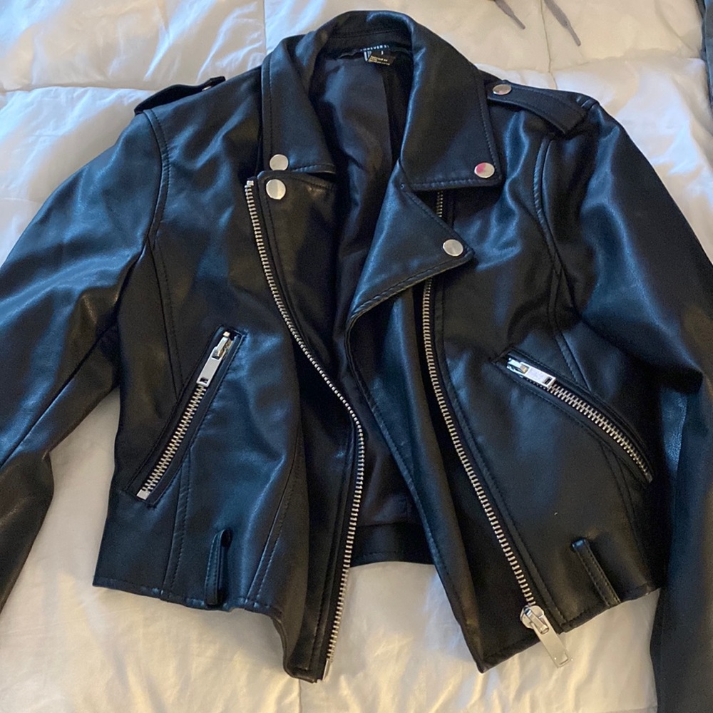 Women leather jacket